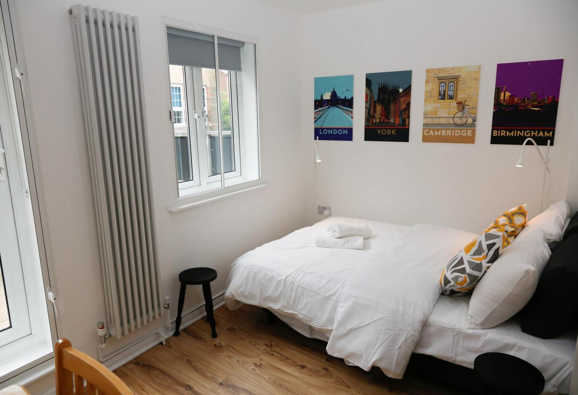 New Luxury Apartments In Central London Next To Shops, Cafes, Bars & Metro 외부 사진