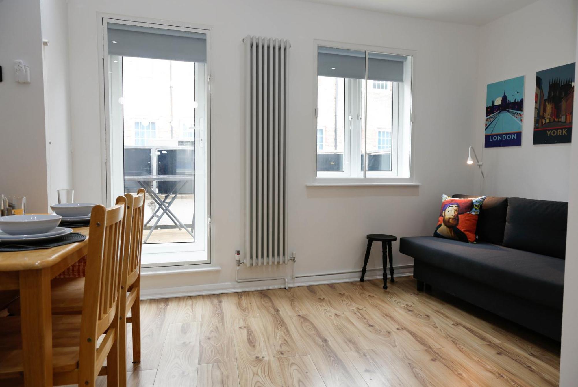 New Luxury Apartments In Central London Next To Shops, Cafes, Bars & Metro 외부 사진