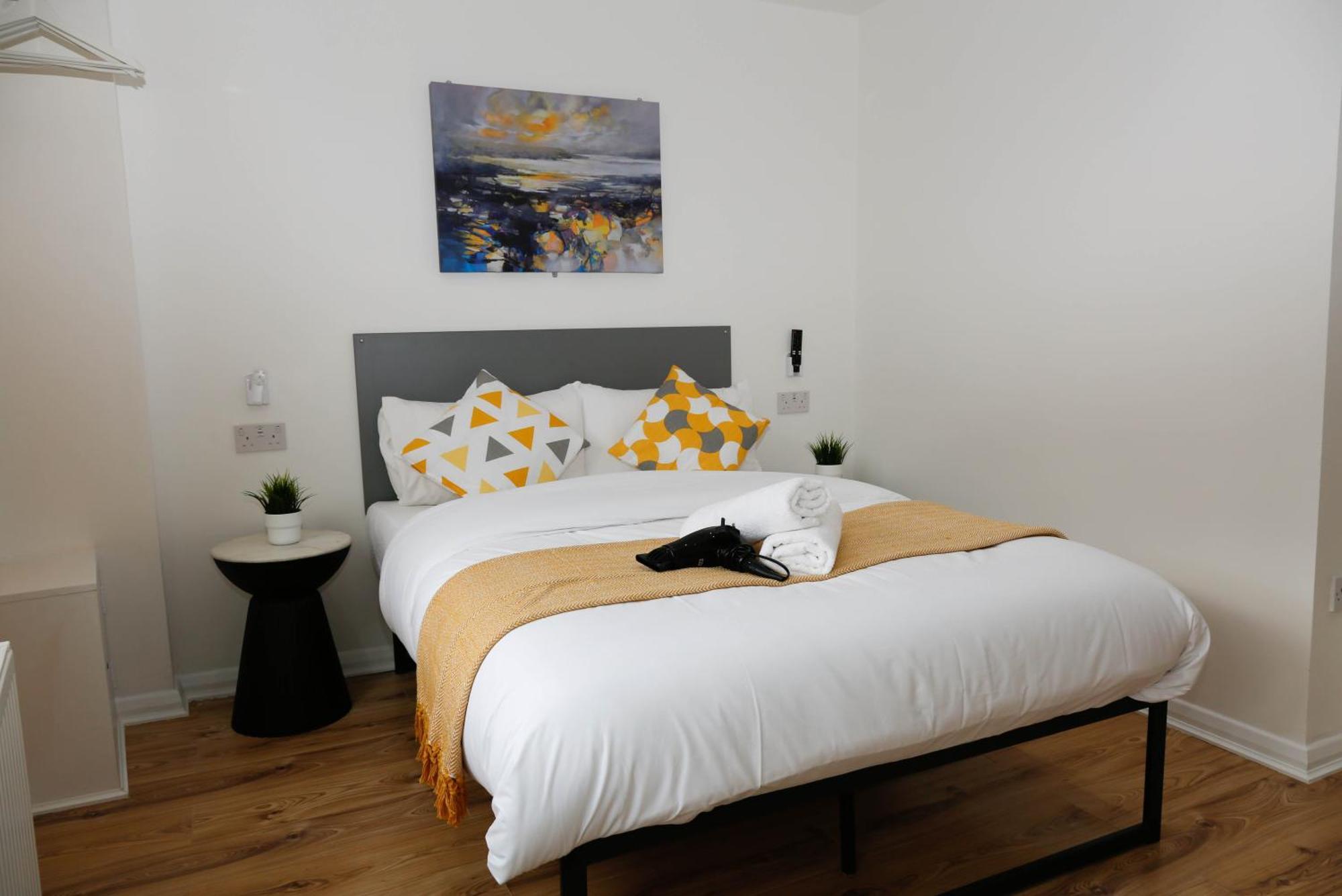 New Luxury Apartments In Central London Next To Shops, Cafes, Bars & Metro 외부 사진