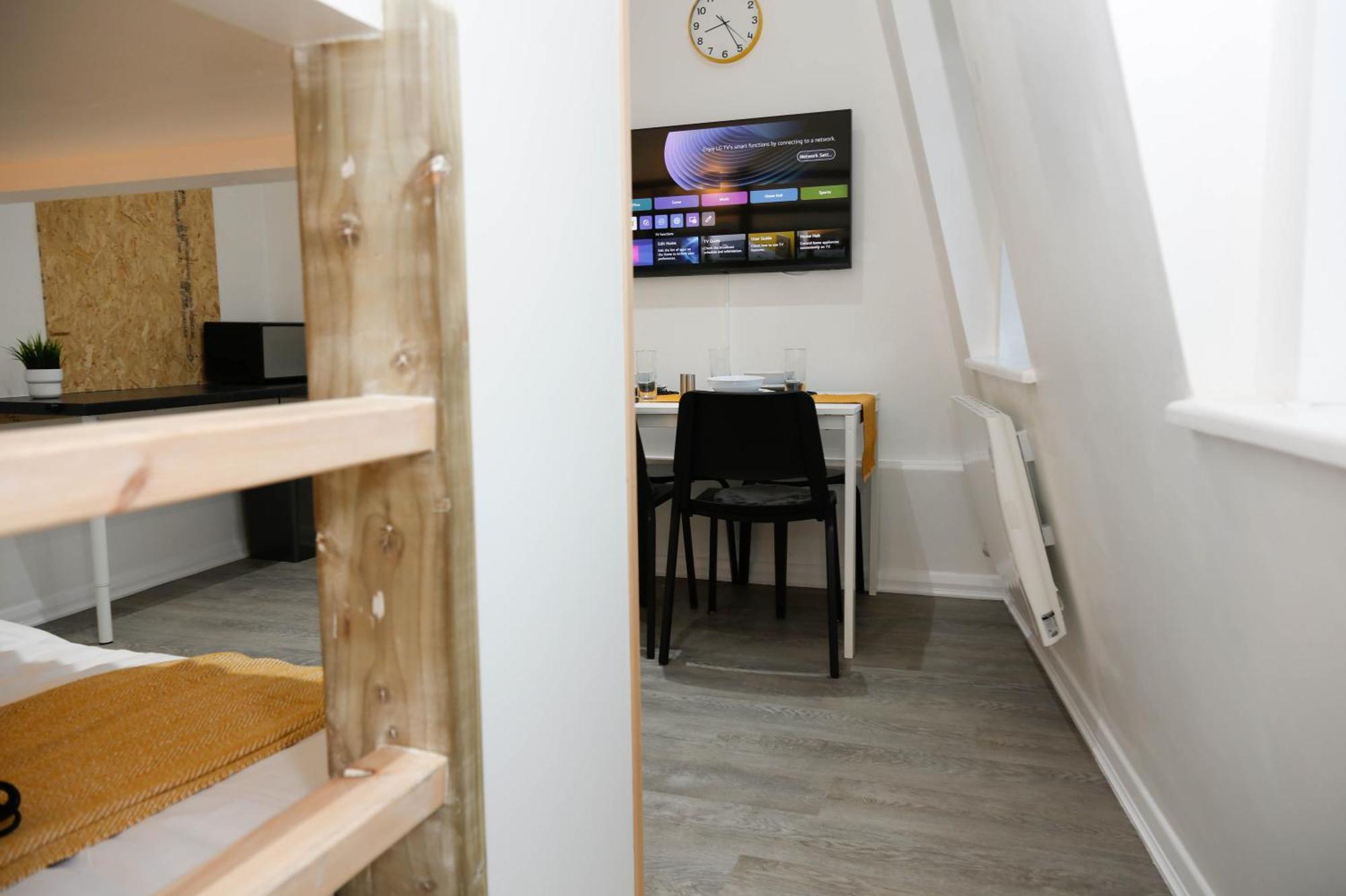 New Luxury Apartments In Central London Next To Shops, Cafes, Bars & Metro 외부 사진