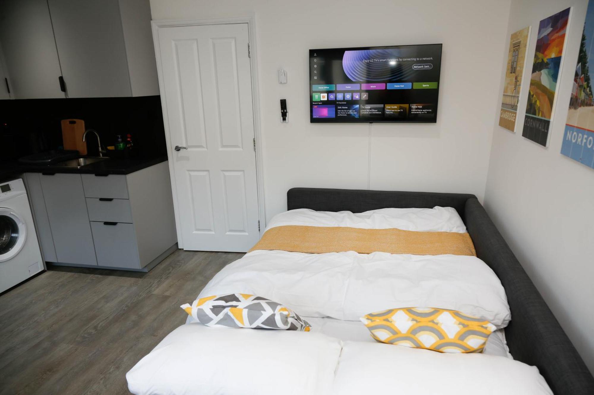 New Luxury Apartments In Central London Next To Shops, Cafes, Bars & Metro 외부 사진
