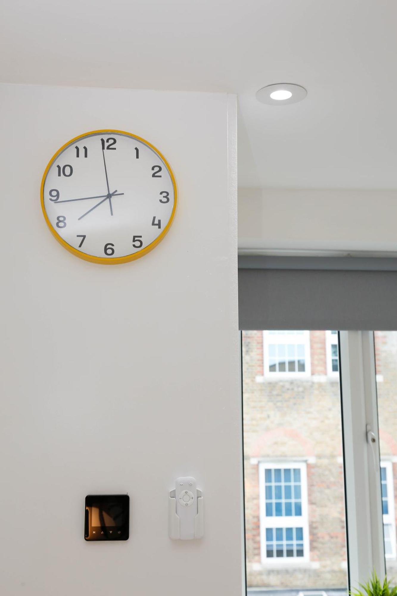 New Luxury Apartments In Central London Next To Shops, Cafes, Bars & Metro 외부 사진